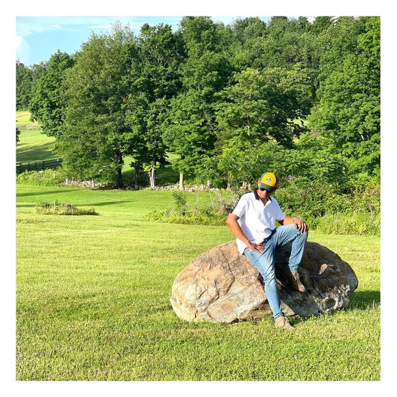 Meet your Posher, Arman - Picture 1 of 1